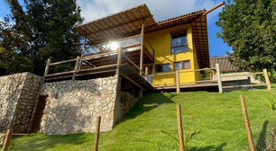 Justiça condena Airbnb a pagar despesas médicas a mulher que ficou paraplégica após acidente em hospedagem