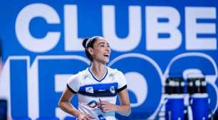 Jaqueline volta como líbero na estreia na Superliga B