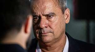 No Vila Nova, Fábio Brasil apresenta mais um atacante para temporada 2026