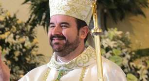 Bispo indicado pela CNBB para diálogo com católicos LGBT+ dispara: "Cura gay é lamentável"