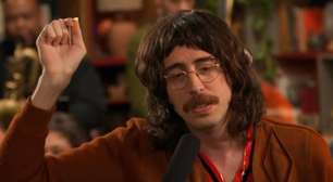 Do bigode de pornochanchada ao popstar real: o abismo estético no Tiny Desk