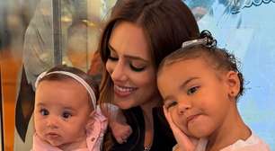 'É diferenciada': atitude de Bruna Biancardi com Helena, filha de Neymar com Amanda Kimberlly, rouba a cena em jogo do Santos e rende comentários na web