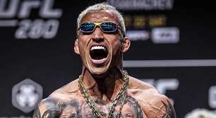 Charles do Bronx revela plano de passar por Max Holloway e ter nova chance pelo cinturão do UFC