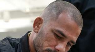 Chocante! Alexandre Pantoja sofre lesão e perde luta e cinturão para Joshua Van no UFC 323