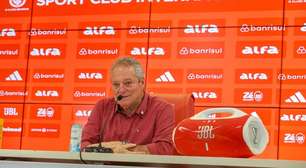 Abel Braga vai às lágrimas após salvar o Inter do rebaixamento