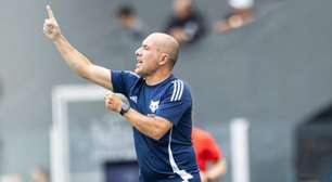 Jardim analisa a escolha por um time B do Cruzeiro na derrota para o Santos