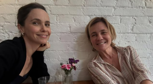 Vem aí! Adriana Esteves e Débora Falabella se encontram após confirmação de 'Avenida Brasil 2'