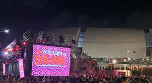 Claudia Leitte e Léo Santana dominam segundo dia de Carnatal com percurso lotado