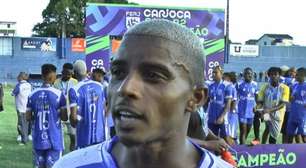 Yuri, o atacante da tornozeleira eletrônica, marca e o Goytacaz é campeão da 4ª divisão do RJ