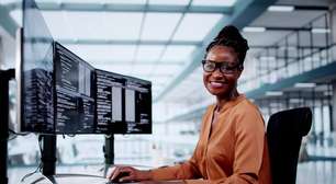 Profissões em alta em 2026: veja em quais carreiras apostar