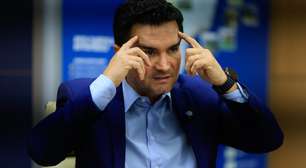 Lula anuncia demissão do ministro do Turismo, Celso Sabino, após impasse com partido