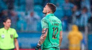 Direção do Grêmio projeta futuro e vê goleiro como 'novo titular' tricolor