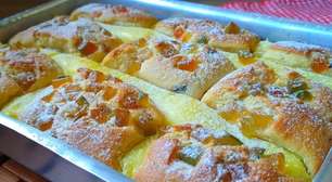 Bolo de frutas: é só misturar, bolo fácil, rápido, úmido e fofinho