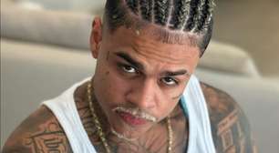 VÍDEO! MC Cabelinho exibe pescoço ferido após sofrer tentativa de furto