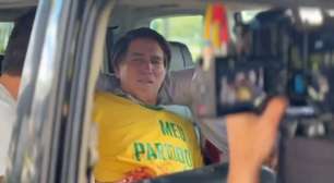 Filme sobre Bolsonaro terá cena da facada de Adélio Bispo ocorrida em 2018; veja imagens vazadas
