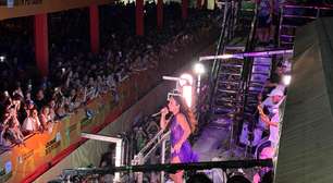 Em primeiro trio após separação, Ivete diminui 'brincadeiras' e arrasta multidão em Carnatal