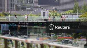 Ações de China e Hong Kong fecham em baixa após reunião do Politburo reduzir expectativa de estímulo