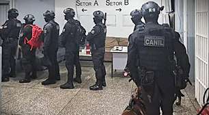 Revista geral na Penitenciária Modulada de Osório