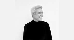 David Byrne compartilha playlist para 'pessoas que odeiam músicas de Natal'