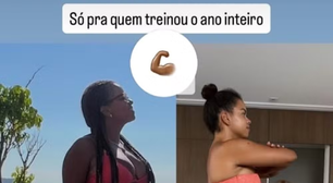 Jeniffer Nascimento impressiona ao mostrar antes e depois do corpo após um ano de treinos