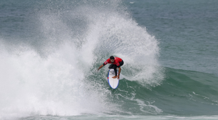 Surfe e celebridades: Praia do Futuro, em Fortaleza, recebe QS da WSL cercado de expectativa