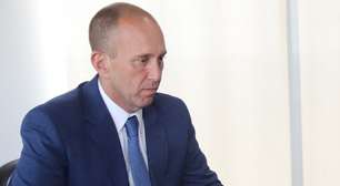 Rodrigo Manga adia ideia de ser candidato a presidente em 2026 e segue plano da Netflix