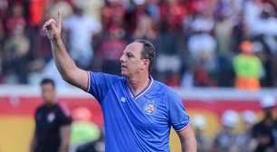 Rogério Ceni diz "sim" e Bahia avança pela contratação de defensor do Ceará: "Para 2026"