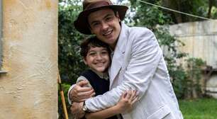 Separado do filho por vingança, Candinho reencontra Samir e revela o amor de pai que move 'Êta Mundo Melhor' desde o início; fotos!