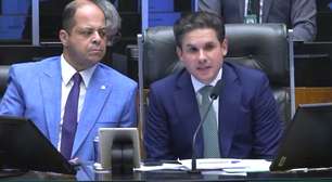 Câmara aprova projeto que reduz penas de atos golpistas; Bolsonaro pode ser beneficiado