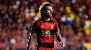 Fica ou sai? Lucas Lima quebra o silêncio e manda recado para diretoria do Sport sobre seu futuro