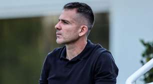 Atlético-MG 'age rápido' e confirma substituto de Victor