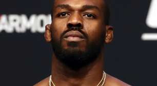 Joe Rogan bate de frente com Dana White e defende presença de Jon Jones no UFC Casa Branca: 'Seria uma tragédia'