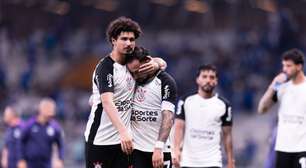 Técnico do Corinthians rebate críticas por experientes e explica opção de zagueiro na Copa do Brasil