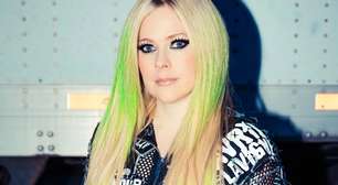'Insubstituível': Avril Lavigne revisita memórias em turnê com Simple Plan
