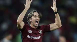 Zubeldía se impressiona com artilheiro do Vasco: 'Desequilibrante'