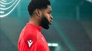 Vídeo: Ronaldo Romário brilha no futebol europeu. E ele não é brasileiro!