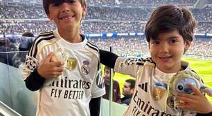 Filhos de ex-companheiro de Vini Jr tietam elenco do Real Madrid