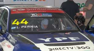 TCR: Sob chuva, Pernía supera Piquet Jr. em 0s007 e faz pole na etapa final em Interlagos