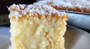 Bolo gelado de coco molhadinho: tão cremoso que é impossível comer apenas um pedaço
