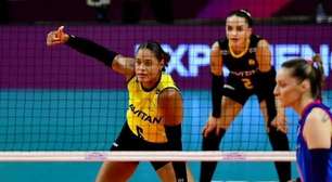 Adenízia: "Saio triste, mas também muito orgulhosa do nosso time"