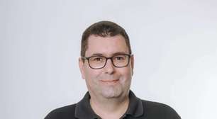 Notícias do Galo: Cláudio Rezende 'deixa escapar' nome de volante multicampeão que pode jogar no Atlético-MG em 2026