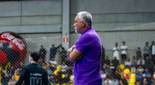 Técnico do Corinthians projeta decisão da LNF e fala em 'coroar' despedida de Deives com título