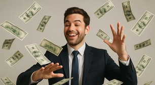 13º salário vai cair! 5 dicas para usar o dinheiro e triplicar esse valor