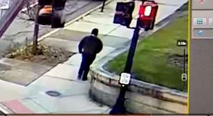 Atirador que matou dois estudantes em universidade americana continua em fuga