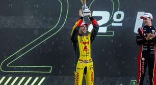 Stock Car: Gabriel Casagrande encerra temporada com segundo lugar em Interlagos