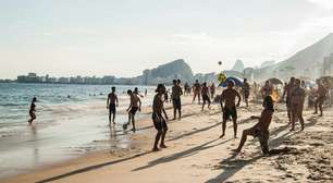 Bolhas infláveis preocupam autoridades em áreas de lazer