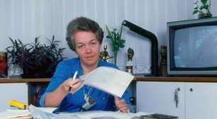 Há quase 38 anos e às vésperas do Natal, diretora de jornalismo da Globo sofreu fraturas pelo corpo em grave acidente que deixou repórter morto