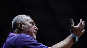 Corinthians empilha chances perdidas e perde para o Jaraguá na final da LNF