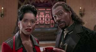 "Foi culpa da peruca" Entre os fracassos e sucessos de Eddie Murphy, o ator reclamou de seu figurino neste filme esquecível