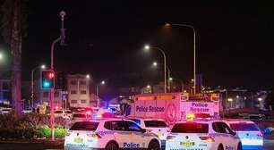 Doze são mortos em ataque em praia na Austrália